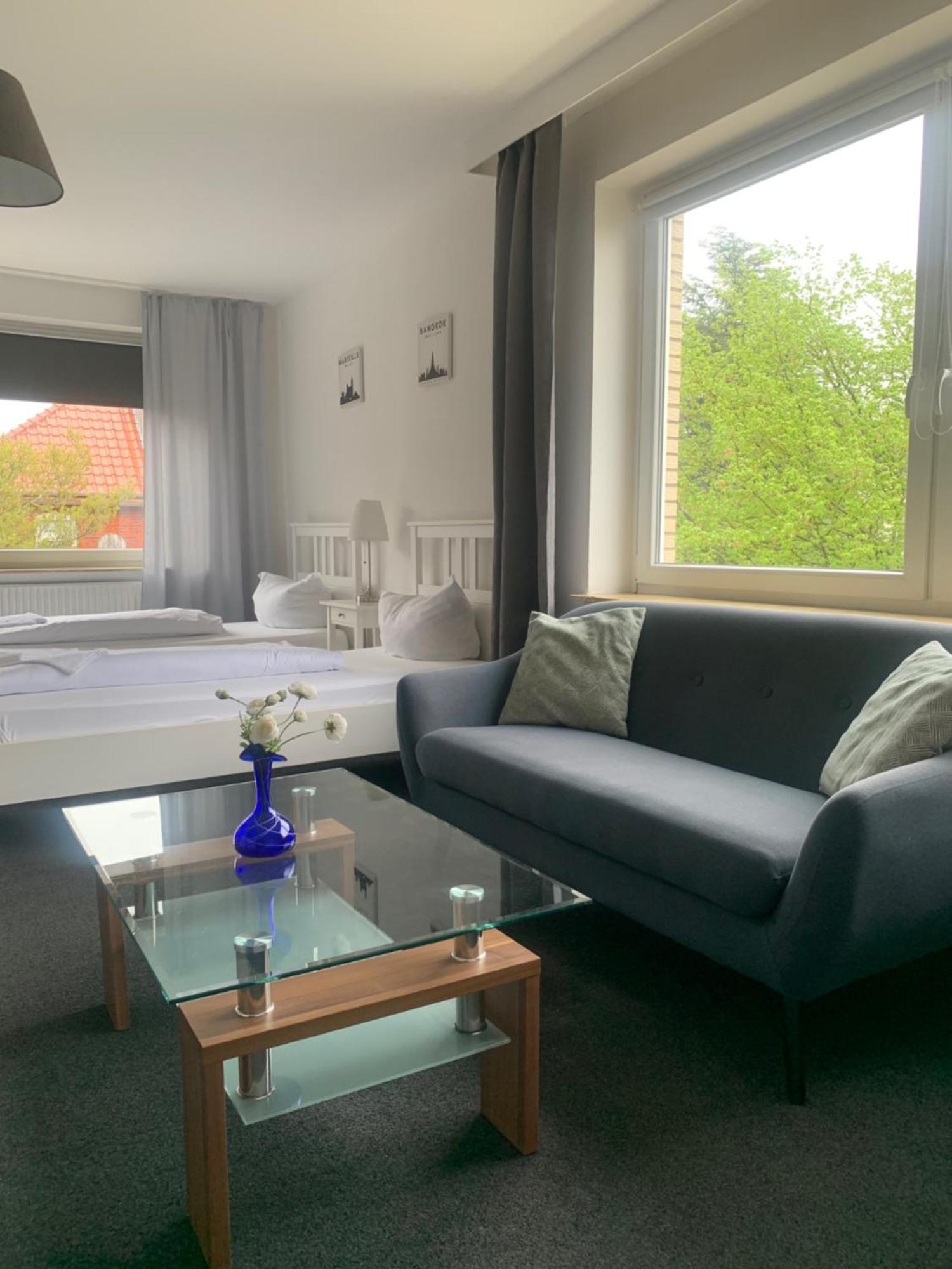 Hotel Calenberger Hof Wennigsen Eksteriør bilde